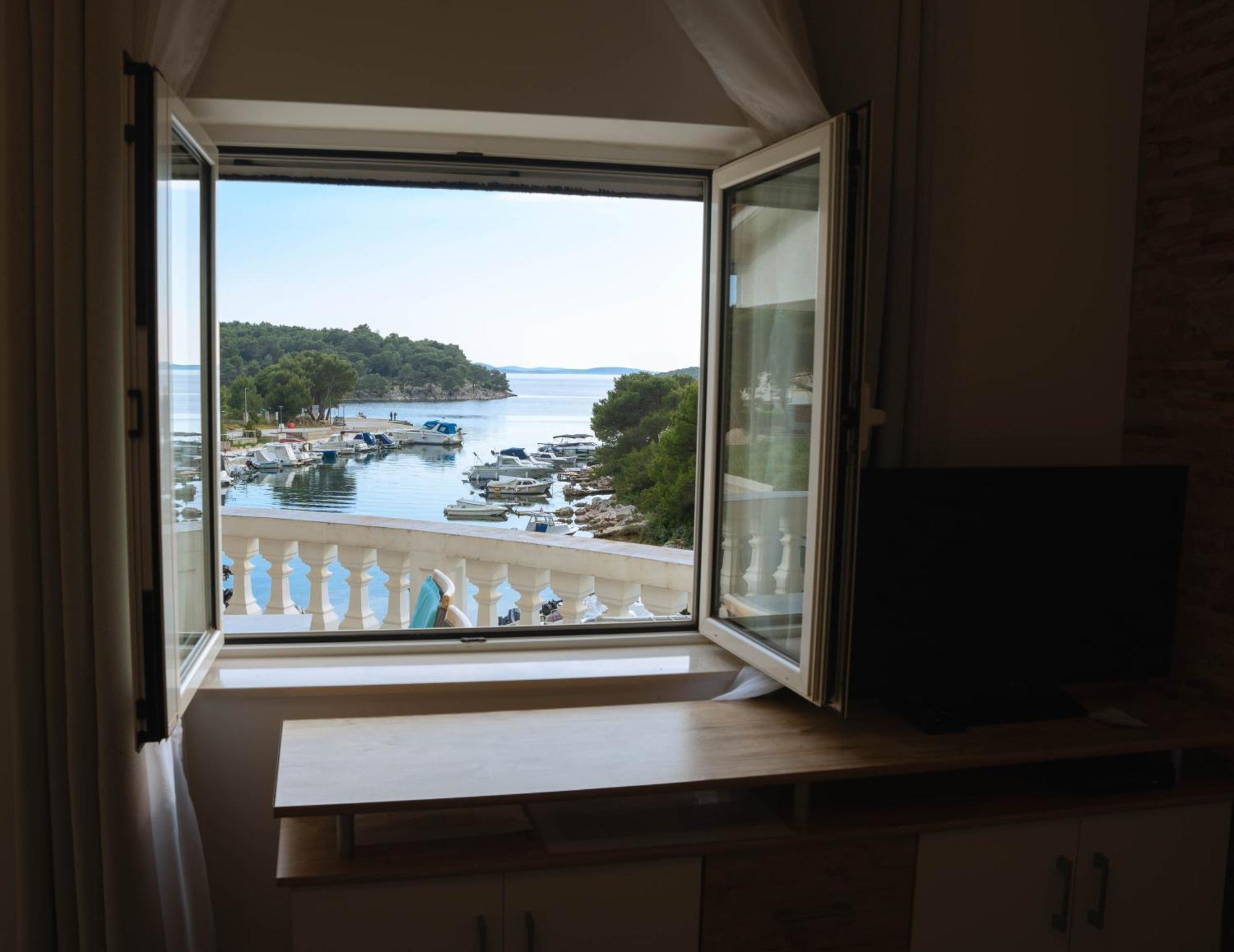 Plavi Val Apartments Tribalj Exteriér fotografie