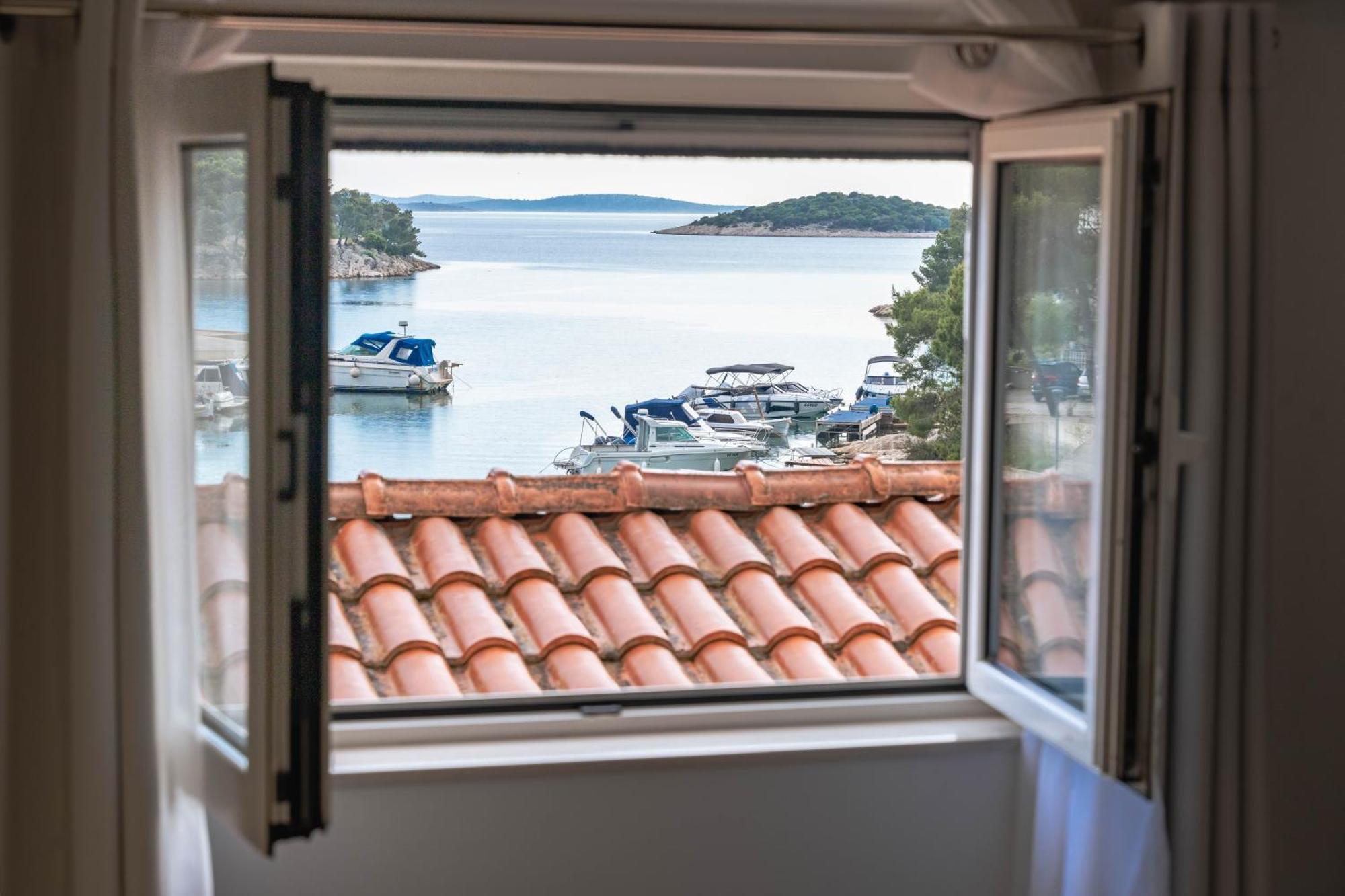 Plavi Val Apartments Tribalj Exteriér fotografie